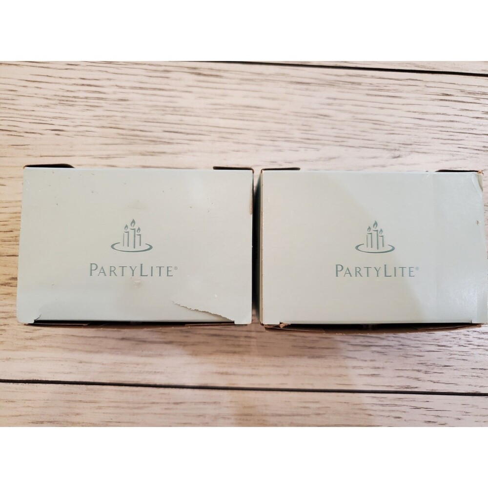 PartyLite Votive Candles Guava & Papaya V063229 Set of 12 Candels (Open Box) - Picture 2 of 3